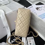 	 Kitlife Chanel 22C Pearl Crush Mini Square Light Beige Lambskin - 17cm - 5