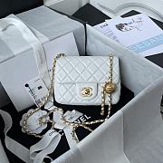 	 Kitlife Chanel 22C Pearl Crush Mini Square White Lambskin - 17cm - 1