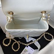 Kitlife Chanel Mini Square Flap Bag Gold Chain White - 17X14.5X7.5cm - 6