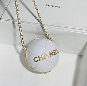 	 Kitlife Chanel COLLECTIBLE BAG LIMITED EDITION WHITE - 8cm - 1