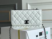 	 Kitlife Chanel WOC Lambskin Black Hardware White - 19cm - 1