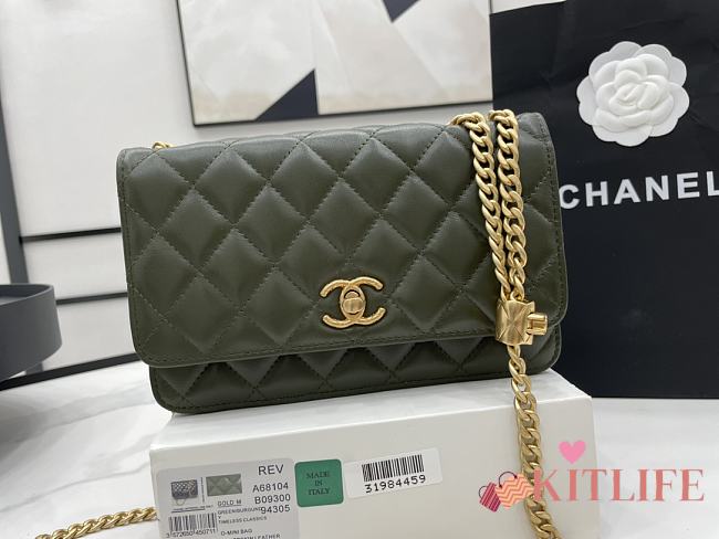 	 Kitlife Chanel WOC Lambskin Leather With Gold Chain Black - 12.3*19.2*3.5cm - 1