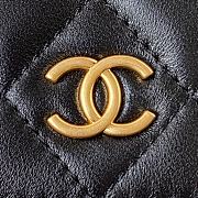 	 Kitlife Chanel WOC With Charm Gold Chain Black - 19cm - 6