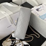 	 Kitlife Chanel 22B Top Handle Grey Mini Flap - 20x12x6cm - 5