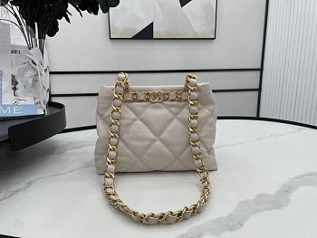 	 Kitlife Chanel Bucket Bag With Gold Chain Cream Smooth Leather - 24*29*10cm