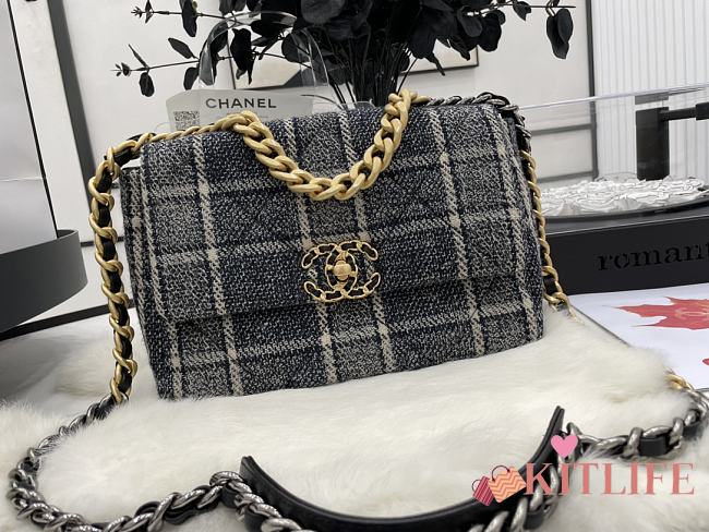 	 Kitlife Chanel 19 Flap Bag Wool Tweed, Calfskin & Gold-Tone Dark Blue&Beige  - 26cm - 1