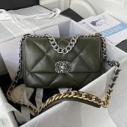 	 Kitlife Chanel 19 Medium Lambskin, Gold-Tone, Silver-Tone & Ruthenium-Finish Metal Khaki - 26cm - 1