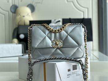 Kitlife Chanel 19 Medium Lambskin, Gold-Tone, Silver-Tone & Ruthenium-Finish Metal Silver - 26x16x9cm