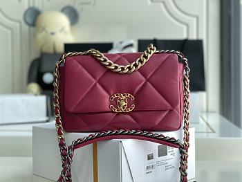 	 Kitlife Chanel 19 Medium Lambskin, Gold-Tone, Silver-Tone & Ruthenium-Finish Metal Dark Pink - 26x16x9cm