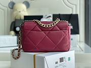 	 Kitlife Chanel 19 Medium Lambskin, Gold-Tone, Silver-Tone & Ruthenium-Finish Metal Dark Pink - 26x16x9cm - 3