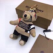 	 Kitlife Burberry Beige Thomas Bear Sweater Keychain (3 colors) - 4
