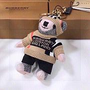 	 Kitlife Burberry Beige Thomas Bear Sweater Keychain (3 colors) - 2
