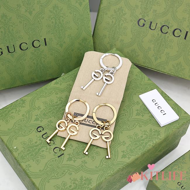 Kitlife Gucci Key and Heart shape keychain (gold and silver) - 1