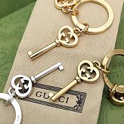 Kitlife Gucci Key and Heart shape keychain (gold and silver) - 2