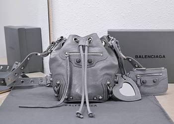 	 Kitlife Balenciaga Le Cagole XS Bucket Bag Metallized With Rhinestones Light Grey - 15X20X18cm