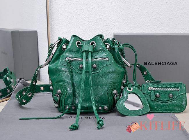 Kitlife Balenciaga Le Cagole XS Bucket Bag Metallized With Rhinestones Green - 15X20X18cm - 1