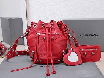 Kitlife Balenciaga Le Cagole XS Bucket Bag Metallized With Rhinestones Red - 15X20X18cm