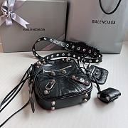 Kitlife Balenciaga Le Cagole crinkled-leather cross-body bag - 20x16x5cm - 3