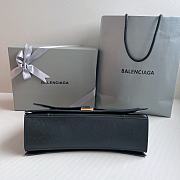 Kitlife Balenciaga Crush Large chain shoulder bag calfskin, aged-gold hardware - 31x20x12cm - 4
