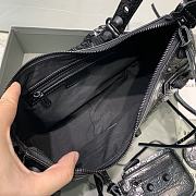 	 Kitlife Balenciaga Le Cagole Small Shoulder Bag All Black Crocodile Embossed - 33x16x8 cm - 3