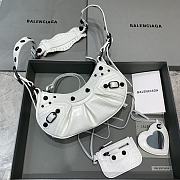 	 Kitlife Balenciaga Le Cagole XS Shoulder White Bag Black Hardware - 26×7×16cm - 1