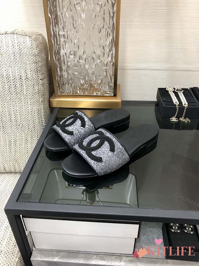 Kitlife Chanel logo CC Slides Black  - 1