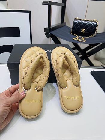 Kitlife Chanel SS 2023 Leather logo Beige