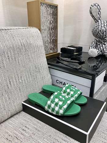 Kitlife Chanel logo CC Slides Green Embroidy Houndstooth