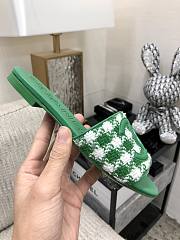 Kitlife Chanel logo CC Slides Green Embroidy Houndstooth - 5