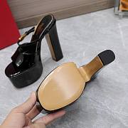 Kitlife VALENTINO GARAVANI Tan-Go 155 patent leather platform mules Black - 3