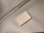 Kitlife Louis Vuitton Pouch comestic Monogarm Canvas - 27 x 18 x 9 cm - 2