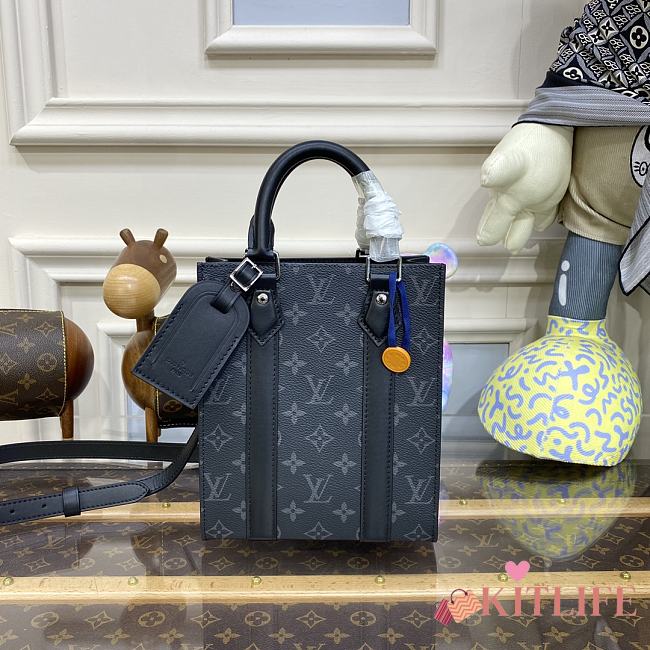 Kitlife Louis Vuitton Sac Plat Monogram Eclipse Canvas Mini Black -19 x 22 x 7 cm - 1