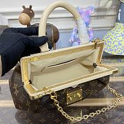 Kitlife Louis Vuitton Monogram Clutch - M46544 - 28 x 14 x 10 cm - 4