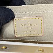 Kitlife Louis Vuitton Monogram Clutch - M46544 - 28 x 14 x 10 cm - 6