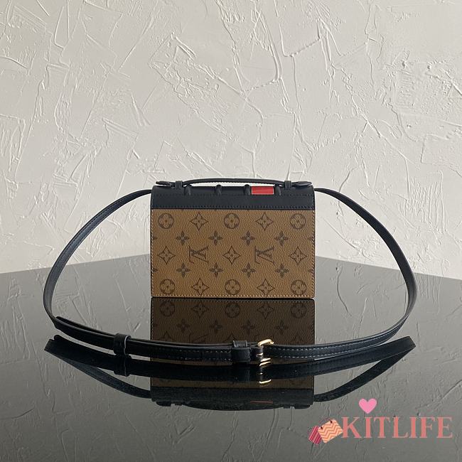 Kitlife Louis Vuitton Book Chain Wallet Monogram - 19.5x13x4 cm - 1