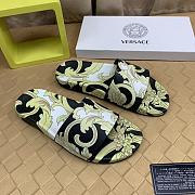 Kitlife Versace Baroque print slide sandals 000 - 3