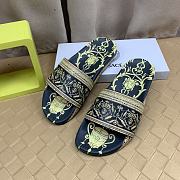 Kitlife Versace Baroque print slide sandals 001 - 1