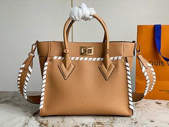 Kitlife Louis Vuitton On My Side PM Bag Apricot -  M21569 - 30.5 x 24.5 x 14 cm