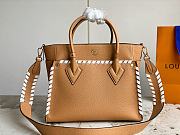 Kitlife Louis Vuitton On My Side PM Bag Apricot -  M21569 - 30.5 x 24.5 x 14 cm - 2