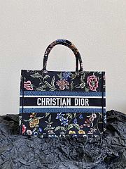 Kitlife Dior Large Book Tote Black Multicolor Dior Petites Fleurs Embroidery - 36×27×16 cm - 1