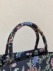 Kitlife Dior Large Book Tote Black Multicolor Dior Petites Fleurs Embroidery - 36×27×16 cm - 5