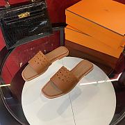 Kitlife Hermes logo slides Brown - 5