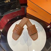 Kitlife Hermes logo slides Brown - 3