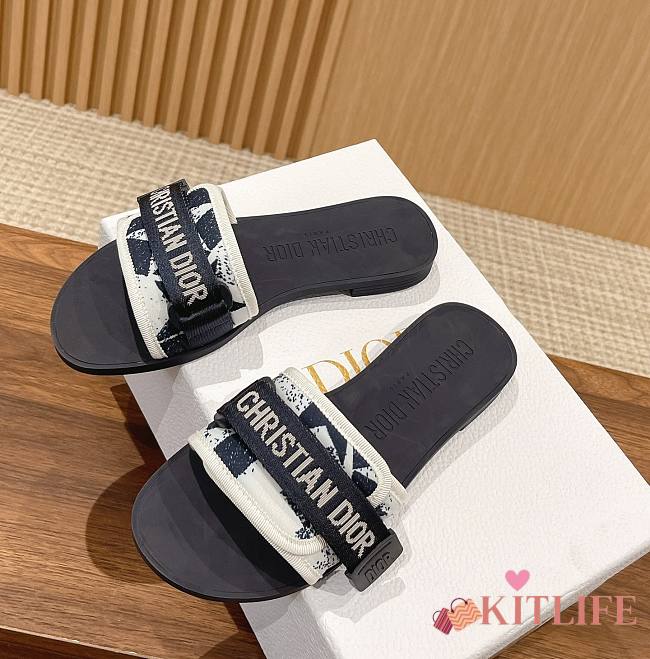 Kitlife Dior logo slides Blue - 1