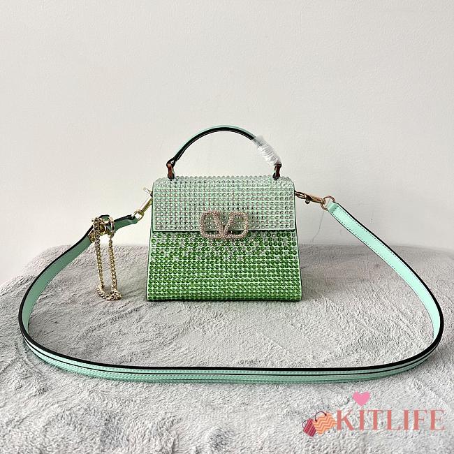 Kitlife Valentino Garavani Small Vsling Crystal-Embellished Crossbody Green Bag - 19 x 13 x 9 cm - 1