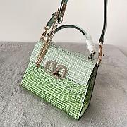 Kitlife Valentino Garavani Small Vsling Crystal-Embellished Crossbody Green Bag - 19 x 13 x 9 cm - 6