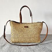 Kitlife Valentino Garavani Rockstud - 48 × 27.5 × 12.5cm  - 1