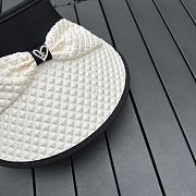 Kitlife Chanel Hat White - 2
