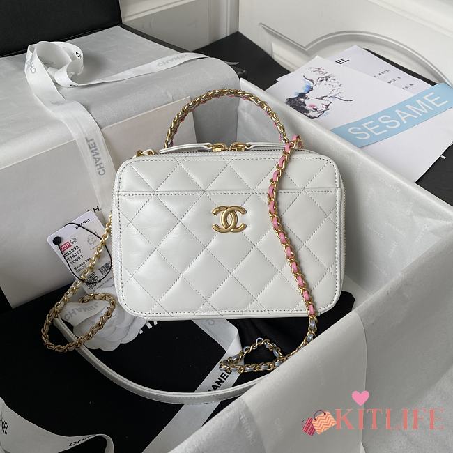 Kitlife Chanel VANITY CASE Shiny Calfskin & Gold-Tone Metal White - 19x14x8.5 cm - 1