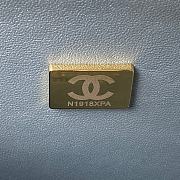 Kitlife Chanel VANITY CASE Shiny Calfskin & Gold-Tone Metal White - 19x14x8.5 cm - 6